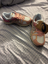 Load image into Gallery viewer, ASICS
